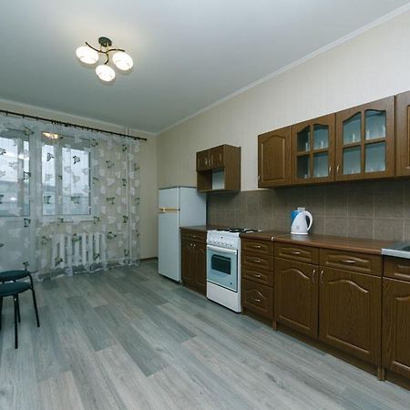 Apartamento Ахматовой 45 Kiev Exterior foto